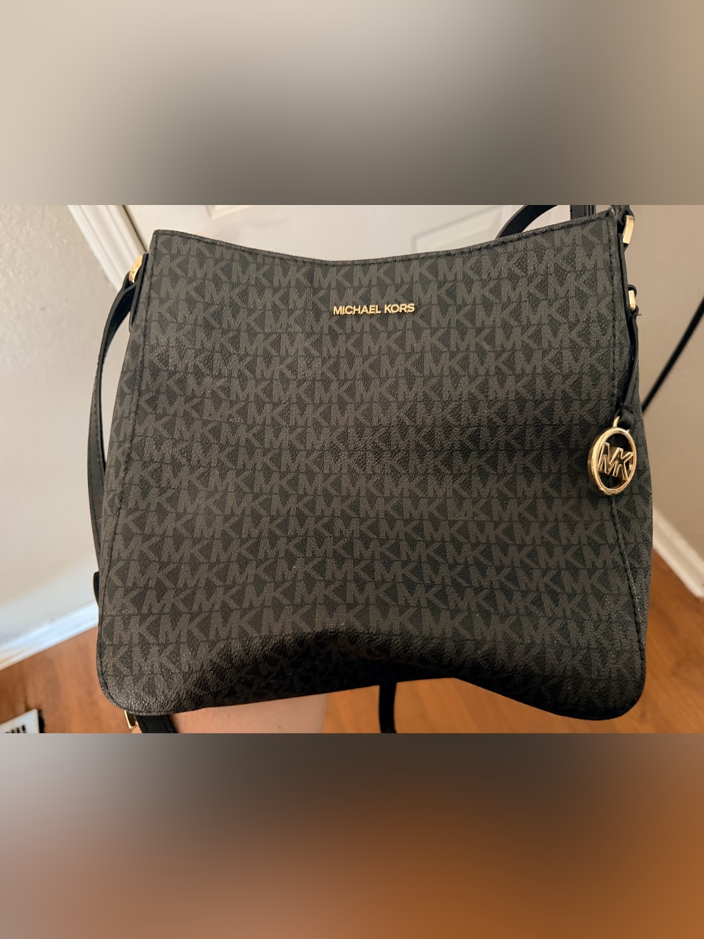 MICHAEL KORS Black Signature Shoulder Bag with Gold Hardware